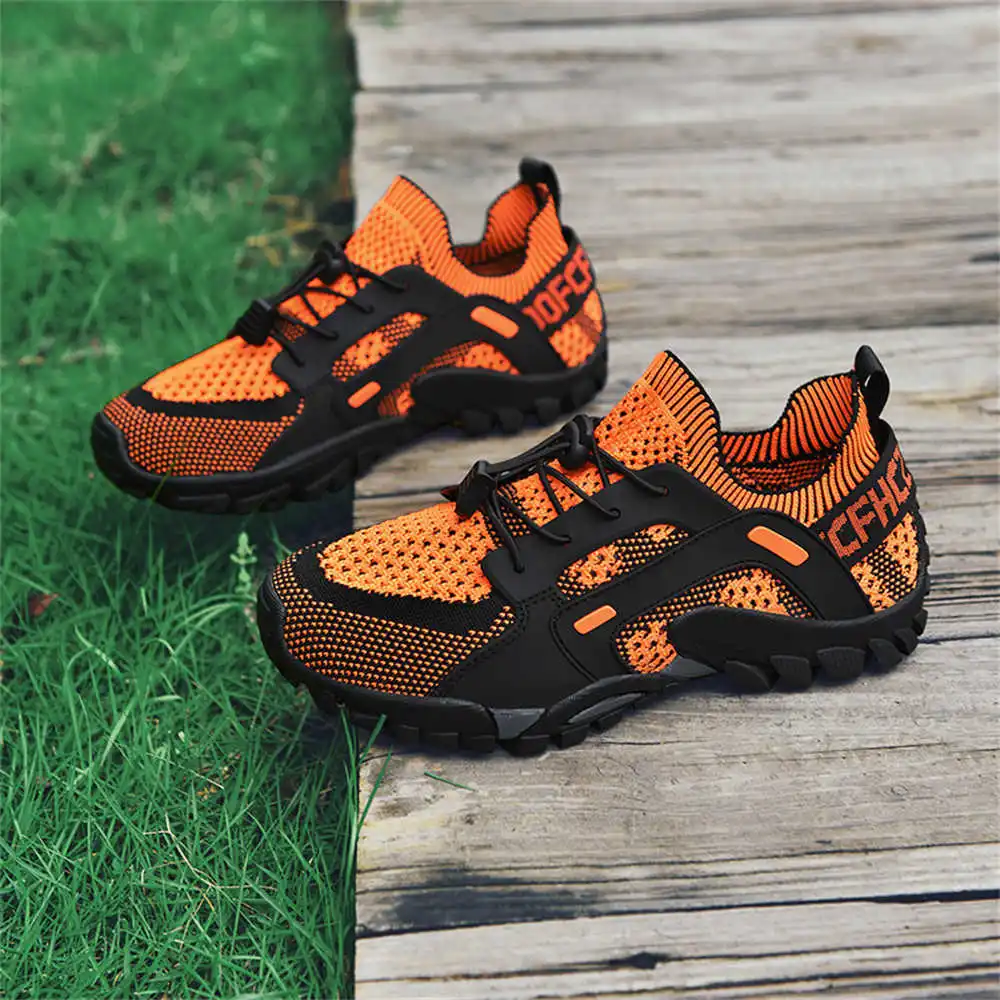 Luxury Lifestyle Team - Size 43 Size 40 Men's Shoes